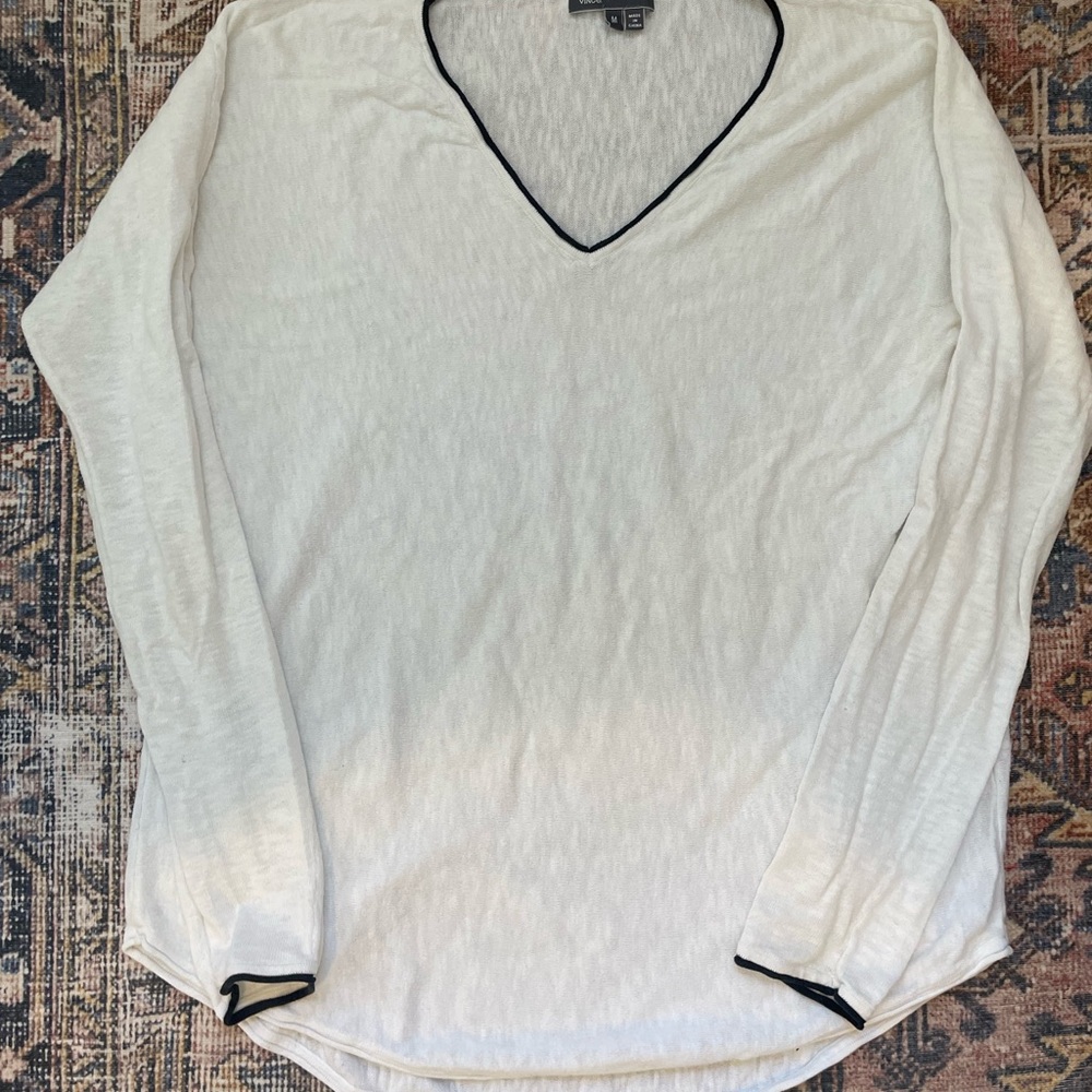 Beachy Vince White Oversized V-Neck Cotton Sweater